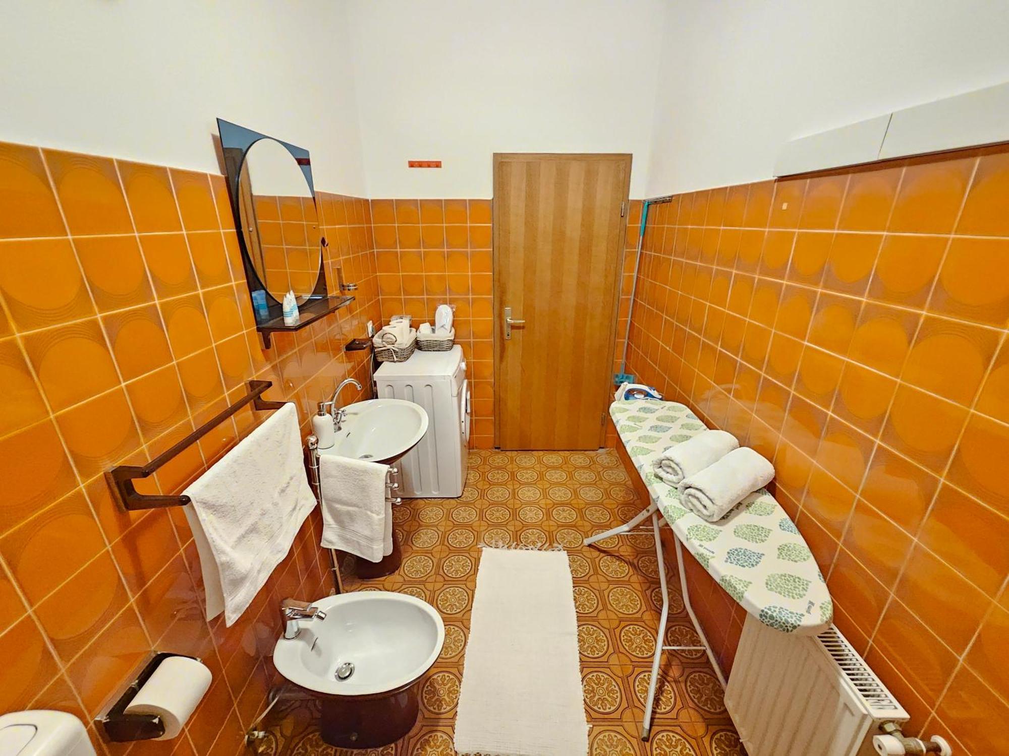 Apartments Brkulj Makarska Eksteriør billede